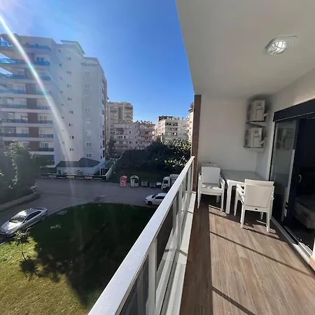 شقة Kullanisli Huzurlu Bir Daire ألانيا